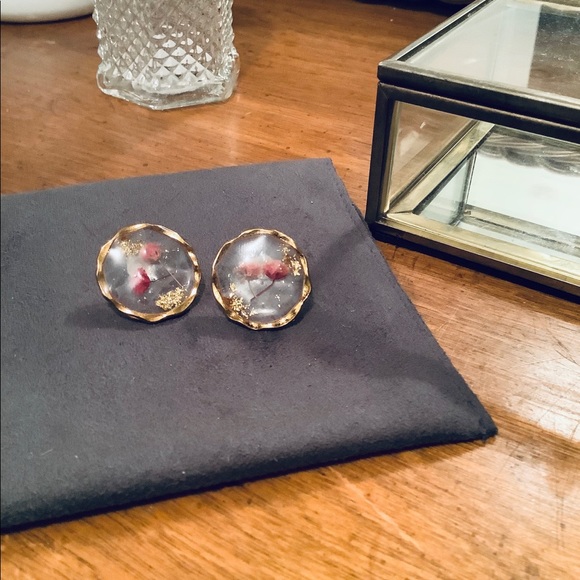 Pink Pressed Flowers Gold Foil Resin Earrings - Picture 3 of 4